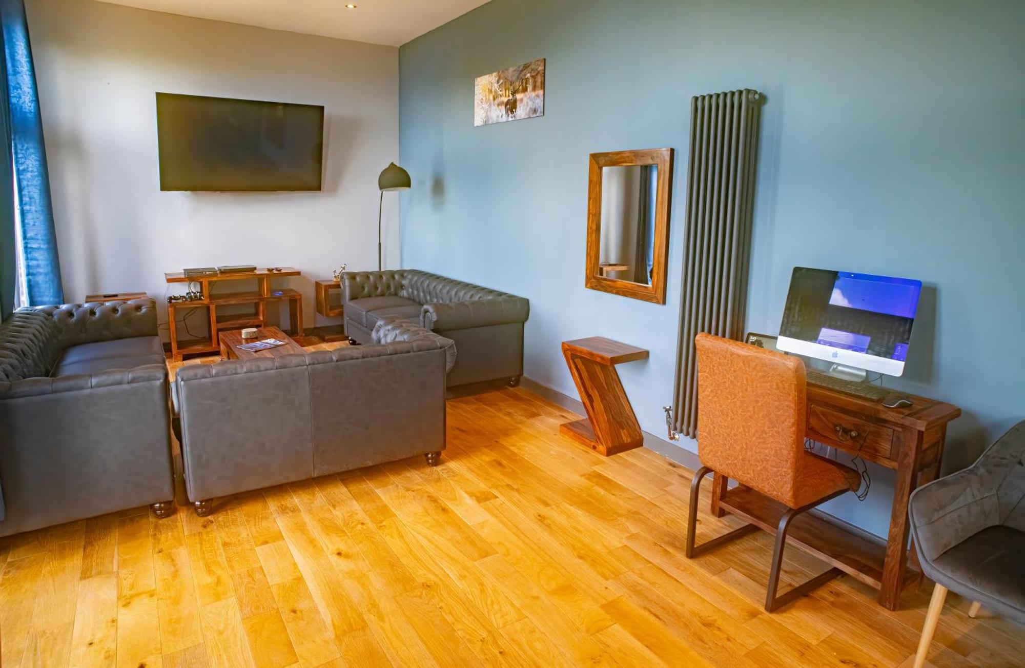 Luxury 4 Bedroom Cottage With Stunning Views Near Fairy Pools! Carbost  Exteriör bild